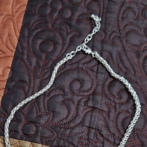 Elegant Silver Chain Necklace